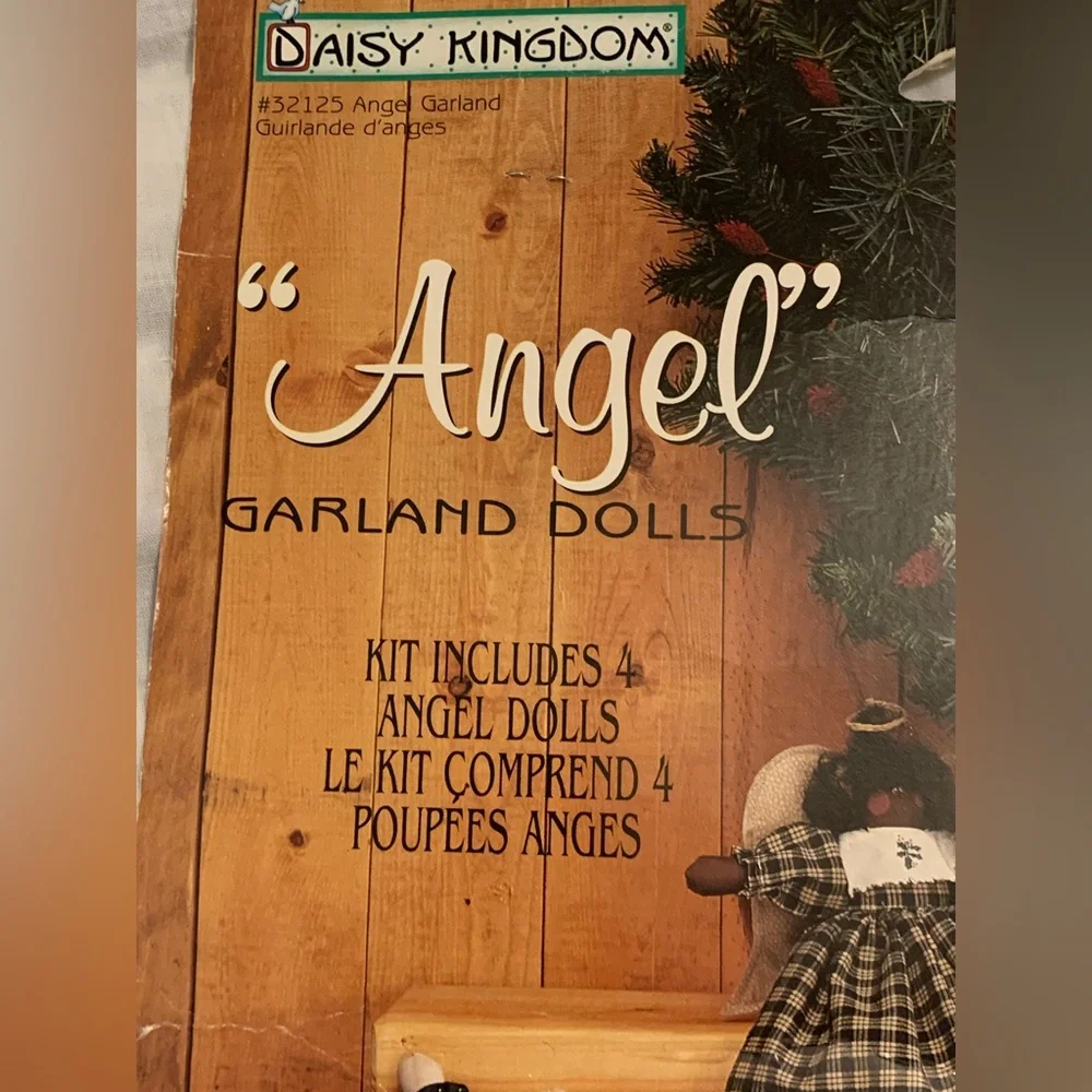 🎄NEW VTG Daisy Kingdom Angel Garland Dolls Kit